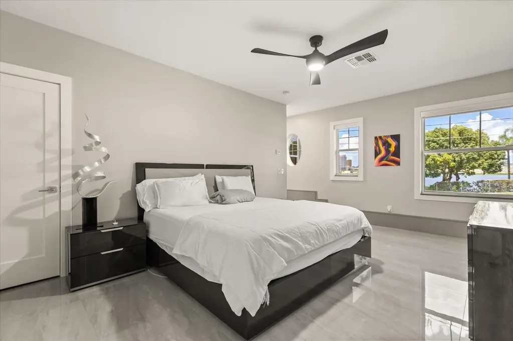 808 Edgewater Drive Orlando FL 32804