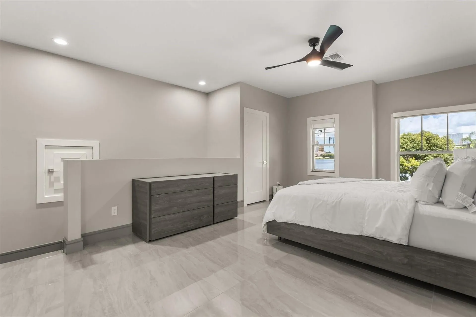 808 Edgewater Drive Orlando FL 32804