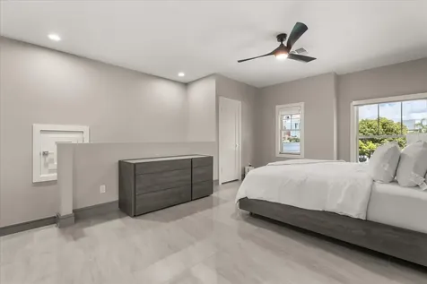 808 Edgewater Drive Orlando FL 32804