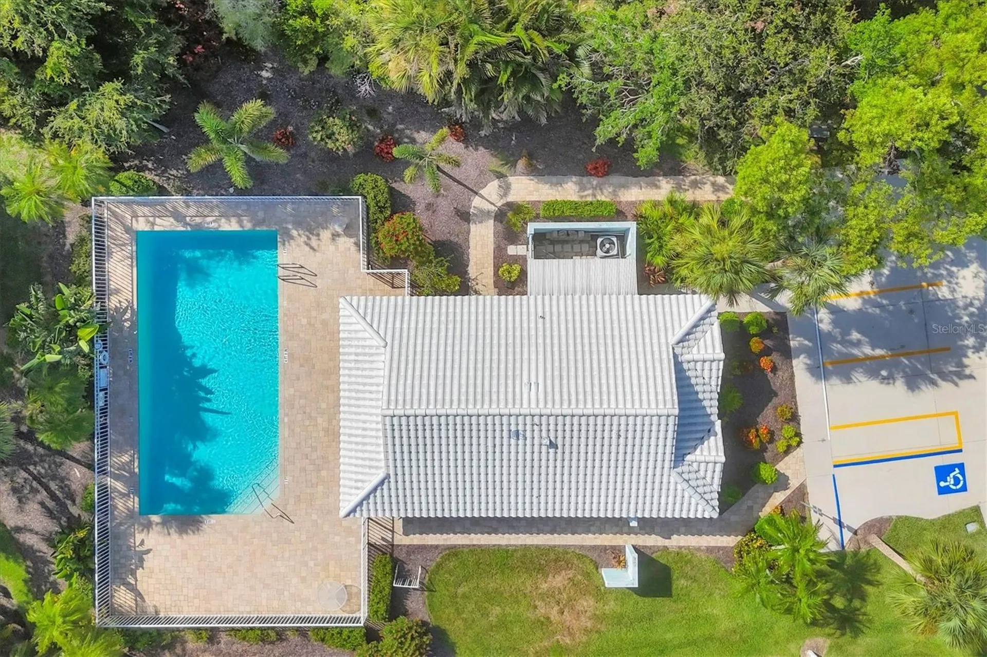2087 Timucua Trail Nokomis FL 34275