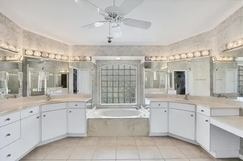 2087 Timucua Trail Nokomis FL 34275