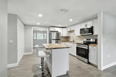 8035 Gulf Way Hudson FL 34667
