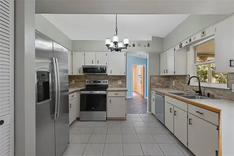 10 Barrington Drive Palm Coast FL 32137