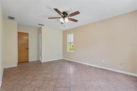 10 Barrington Drive Palm Coast FL 32137