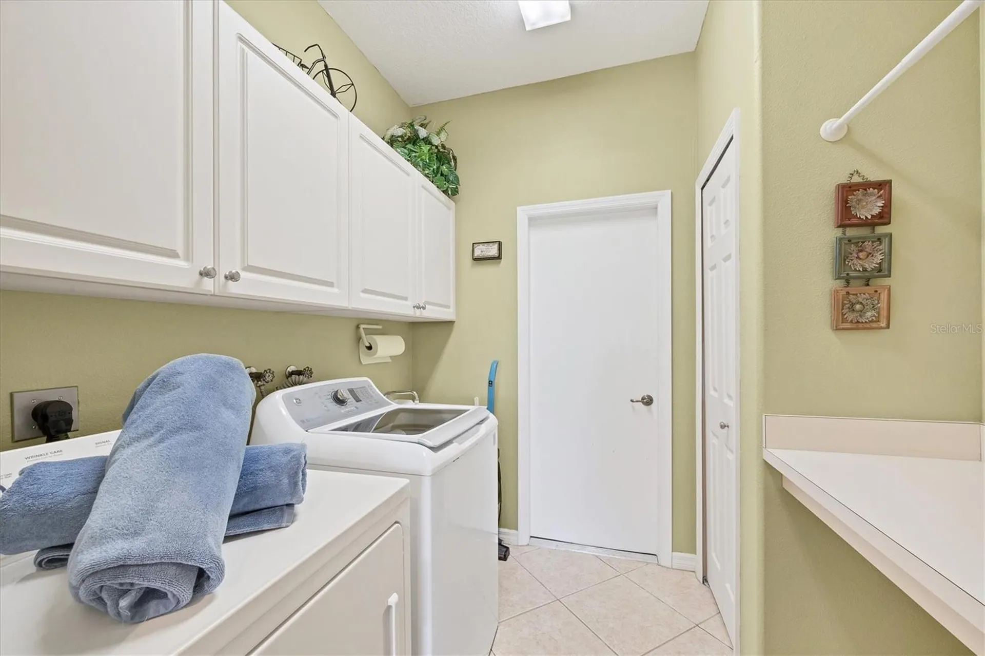 5641 Whispering Oaks Drive North Port FL 34287