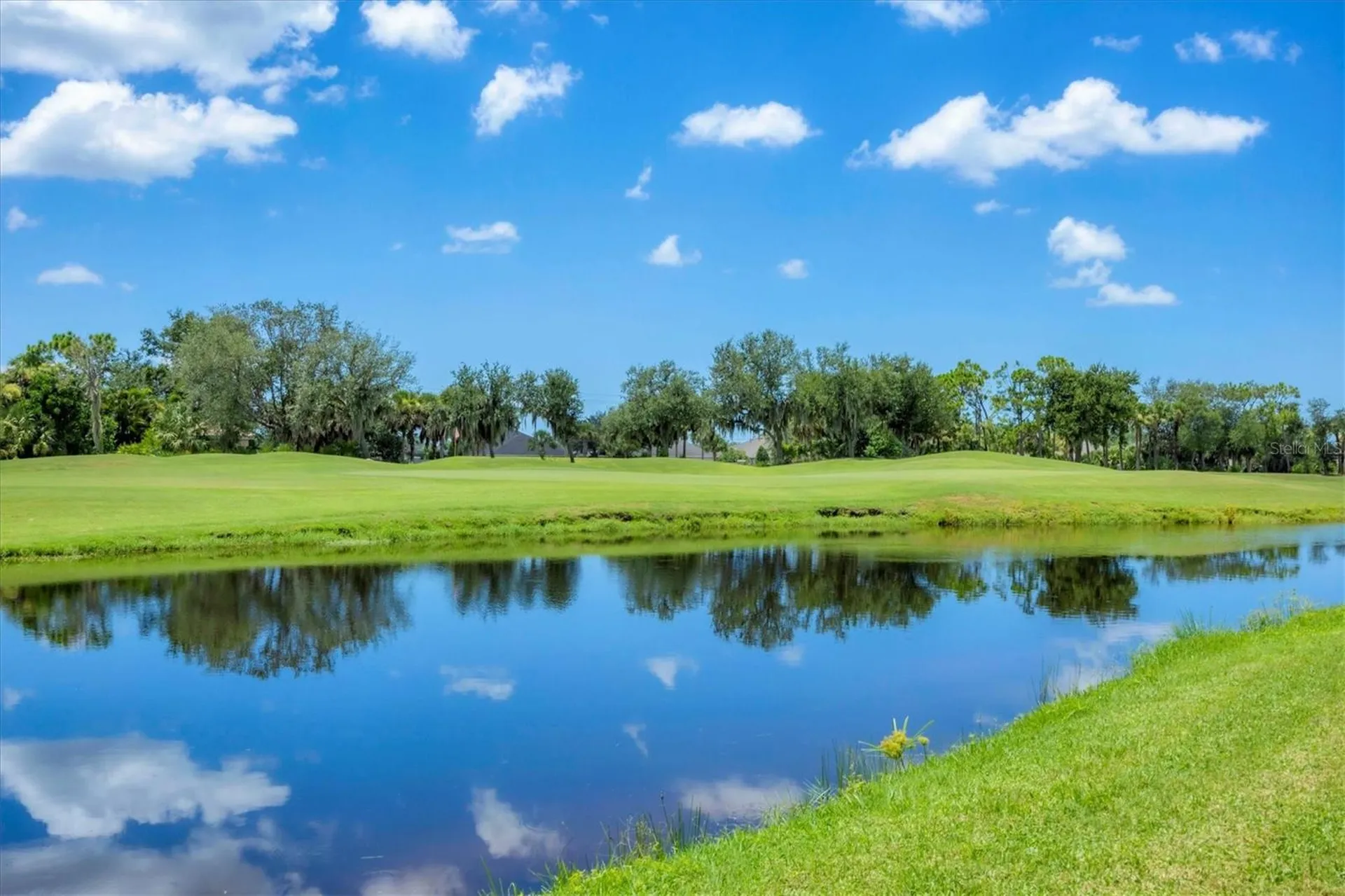 5641 Whispering Oaks Drive North Port FL 34287