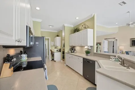 5641 Whispering Oaks Drive North Port FL 34287
