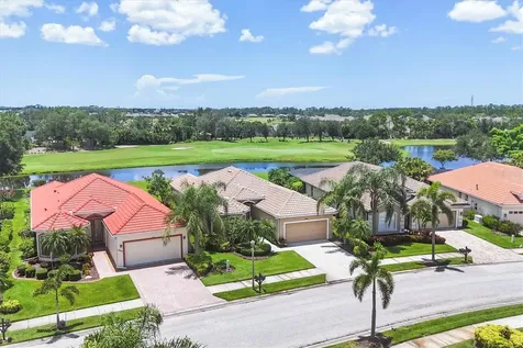 5641 Whispering Oaks Drive North Port FL 34287