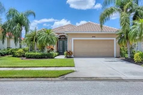 5641 Whispering Oaks Drive North Port FL 34287