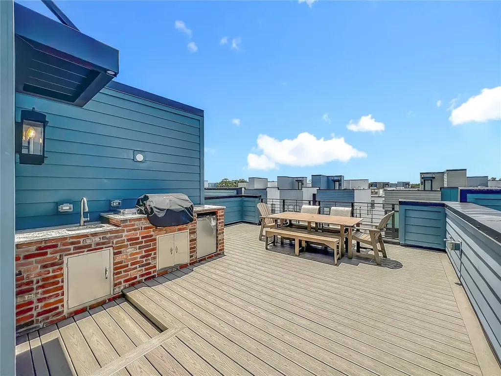 2154 Whitney Marsh Alley Orlando FL 32804