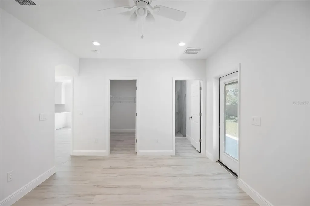 25 Edwards Street Plant City FL 33563