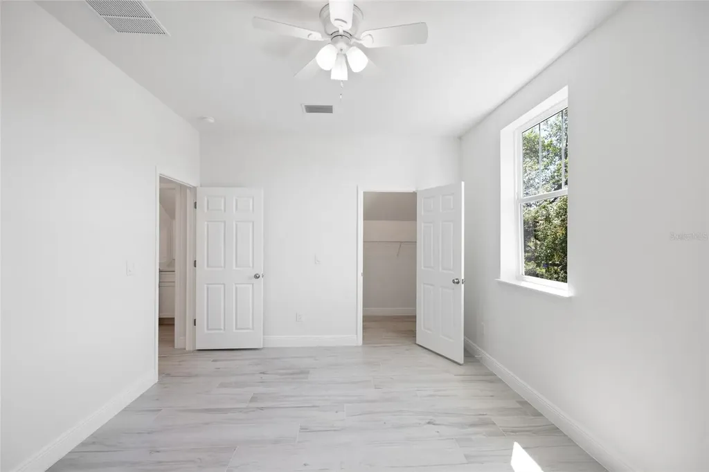 25 Edwards Street Plant City FL 33563