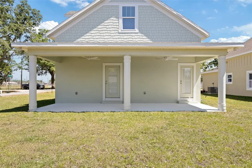 25 Edwards Street Plant City FL 33563