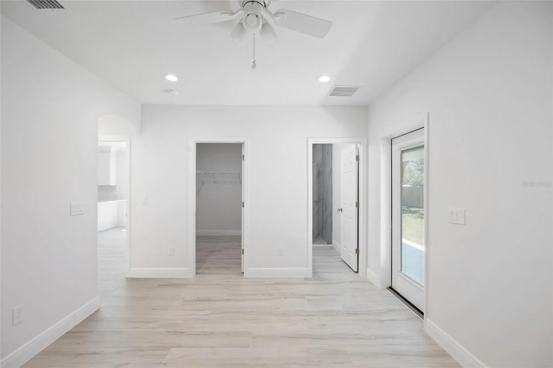25 Edwards Street Plant City FL 33563
