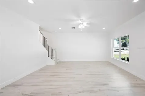 25 Edwards Street Plant City FL 33563