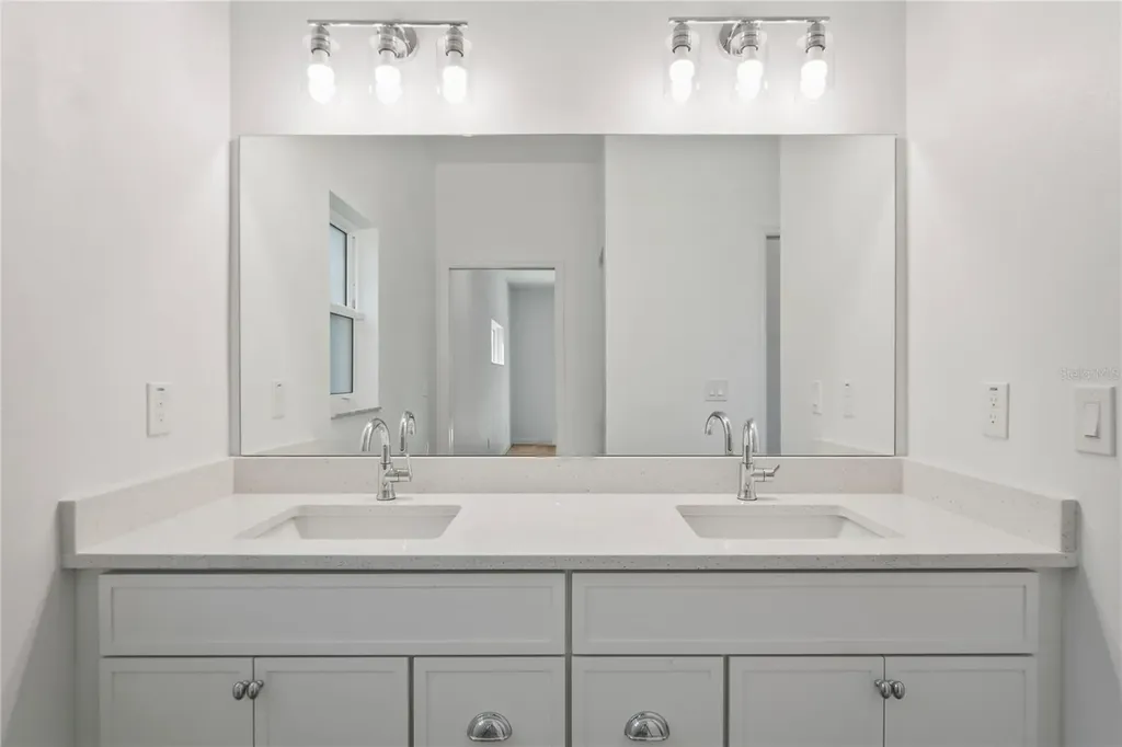 279 W Pearson Street Hernando FL 34442