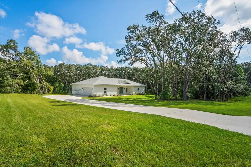 279 W Pearson Street Hernando FL 34442