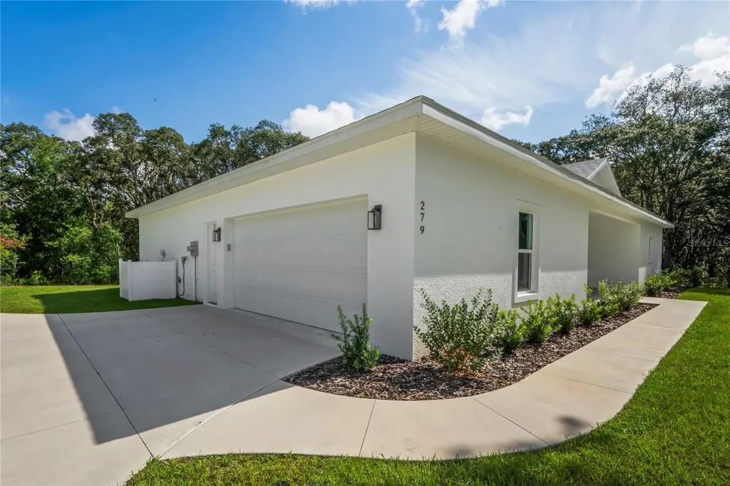 279 W Pearson Street Hernando FL 34442