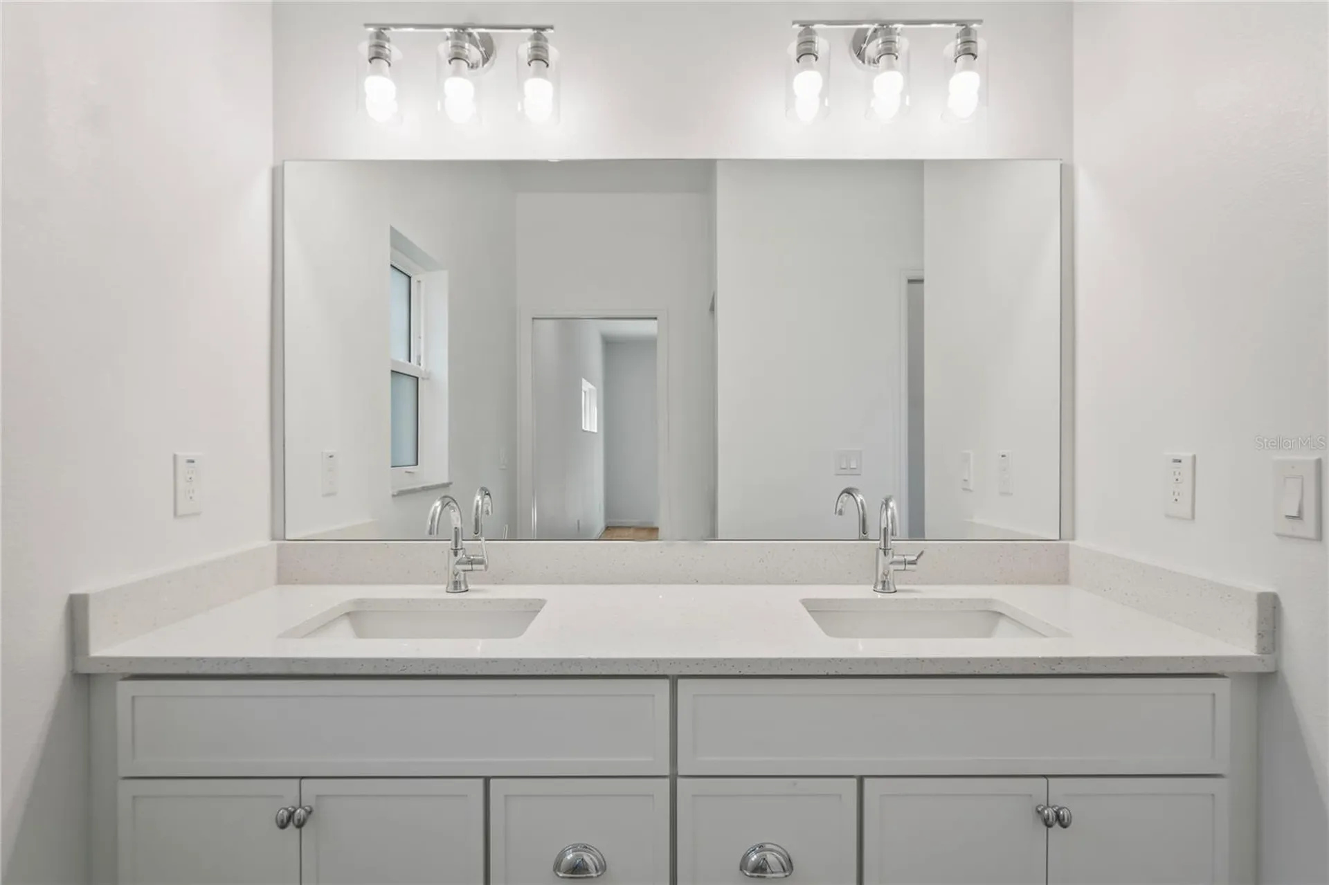 279 W Pearson Street Hernando FL 34442