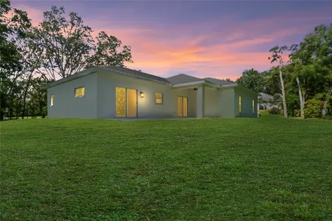 279 W Pearson Street Hernando FL 34442
