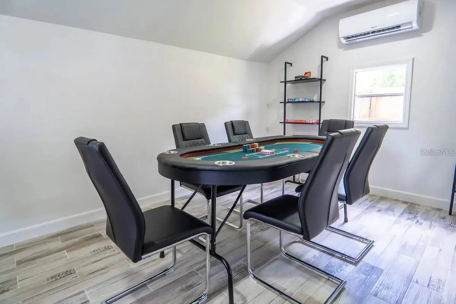 1118 Overdale Street Orlando FL 32825