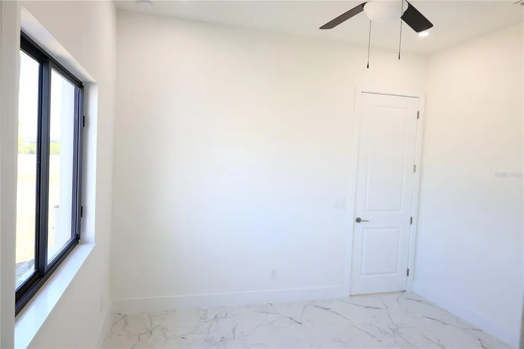 2751 NW 42nd Place Cape Coral FL 33993