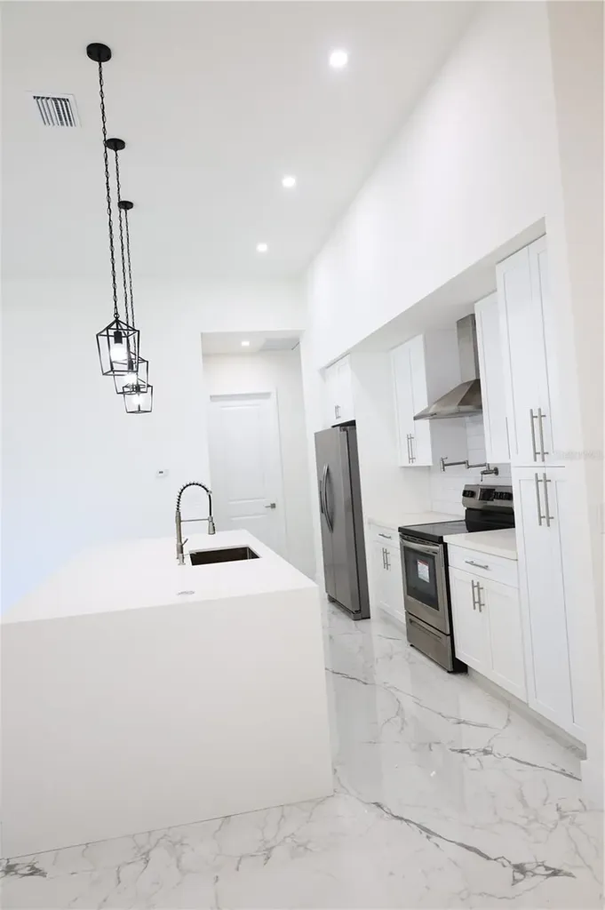 2751 NW 42nd Place Cape Coral FL 33993