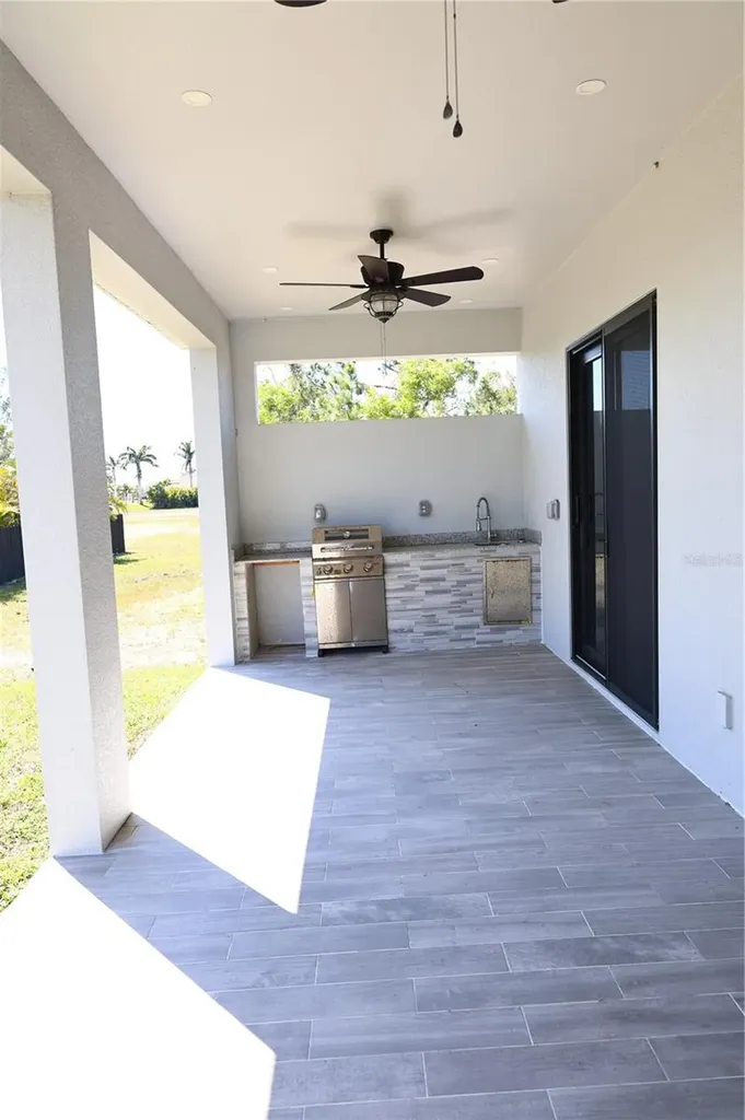 2751 NW 42nd Place Cape Coral FL 33993
