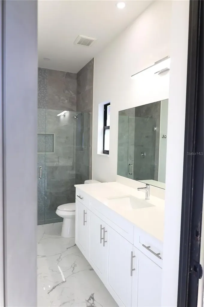 2751 NW 42nd Place Cape Coral FL 33993