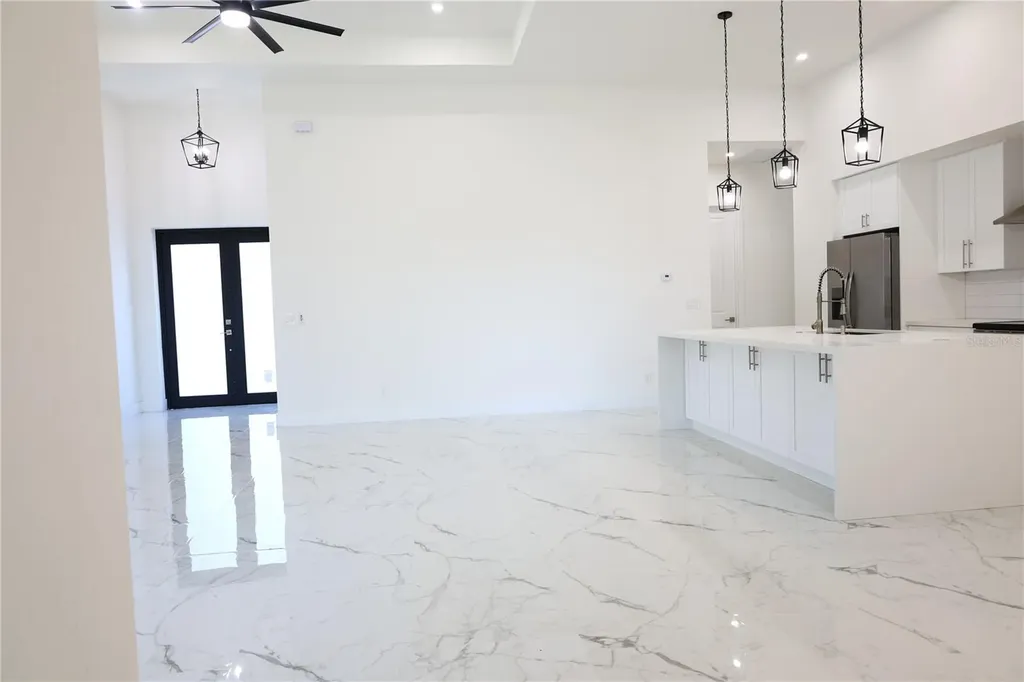 2751 NW 42nd Place Cape Coral FL 33993