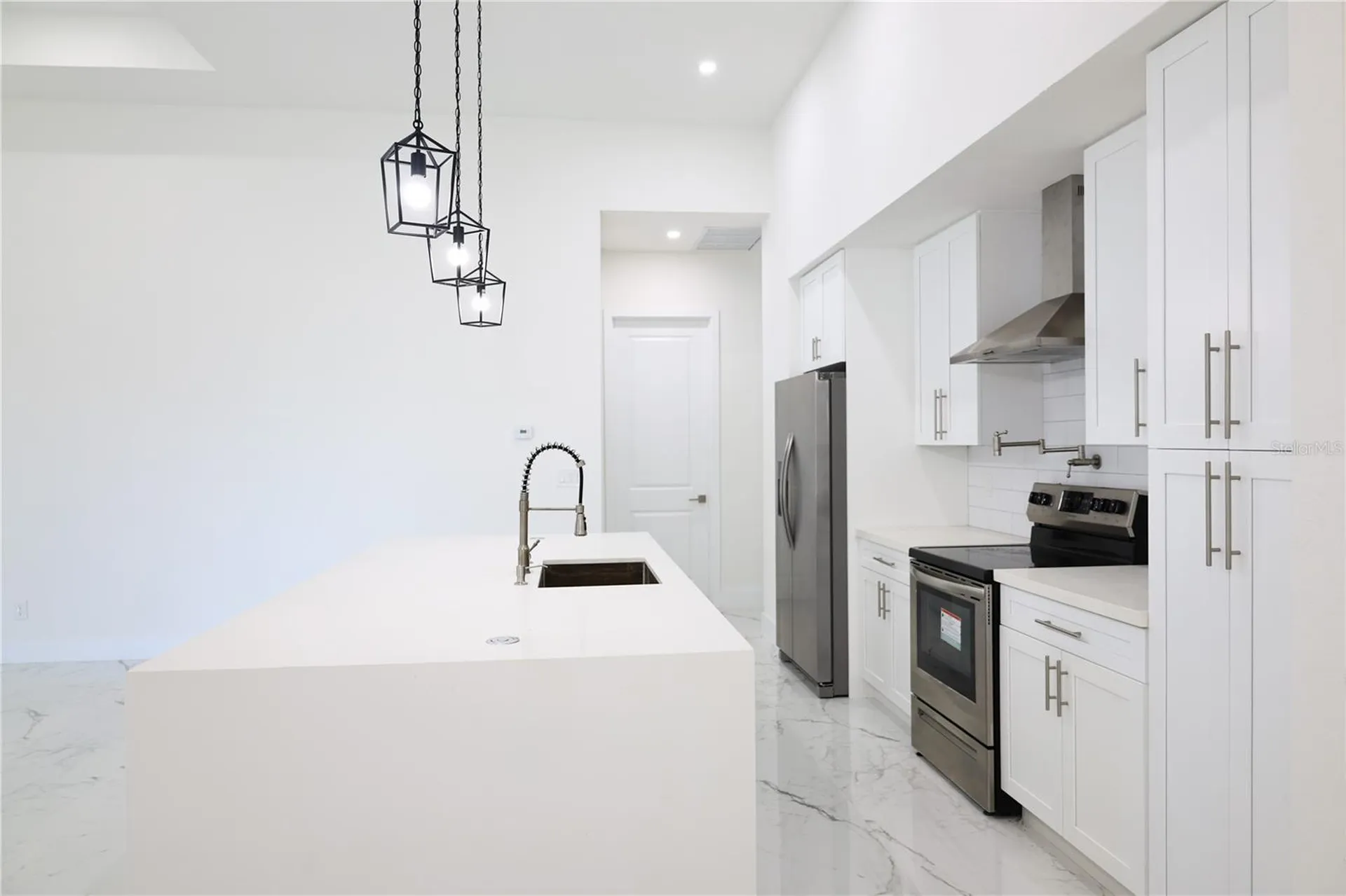 2751 NW 42nd Place Cape Coral FL 33993