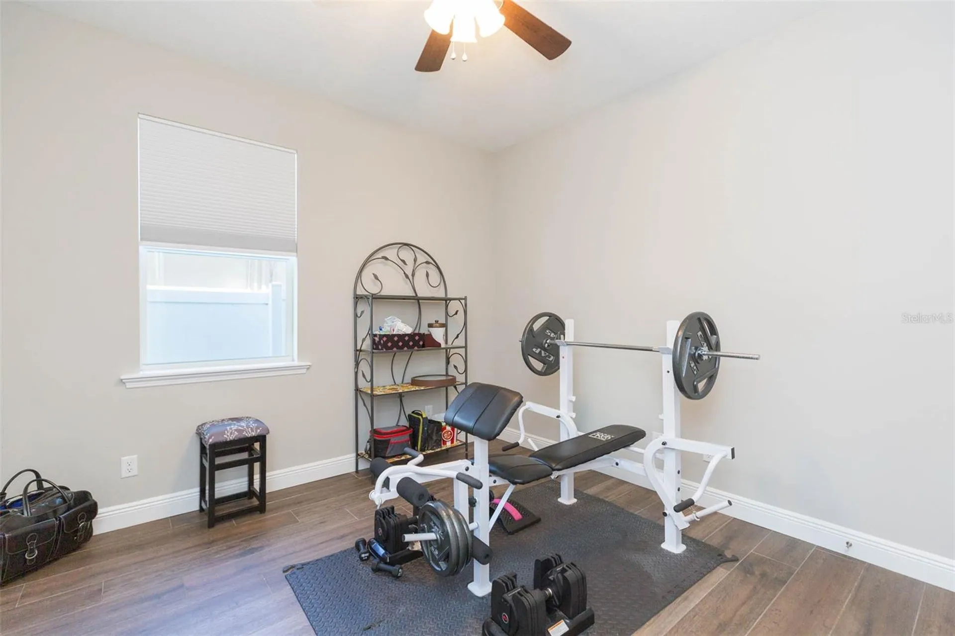4007 W Gray Street Tampa FL 33609