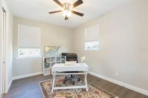 4007 W Gray Street Tampa FL 33609