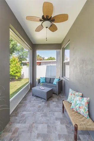 4007 W Gray Street Tampa FL 33609