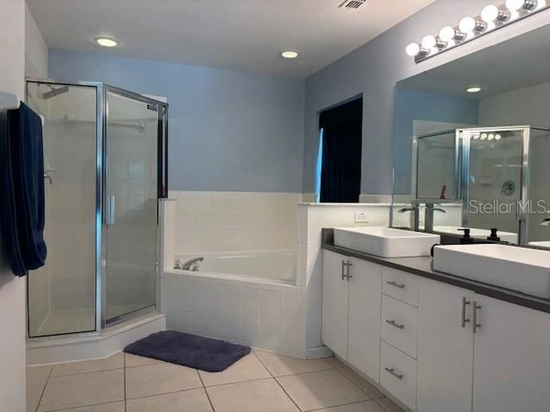 906 Montana Avenue Davenport FL 33897