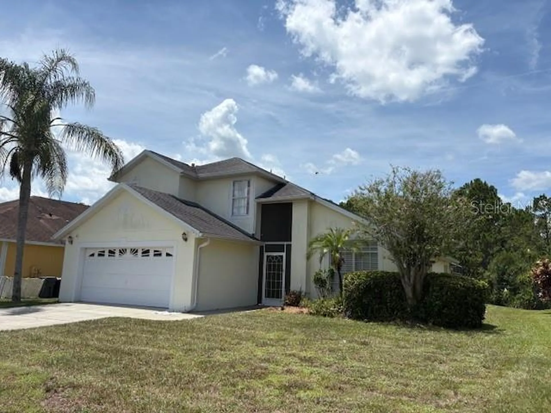 906 Montana Avenue Davenport FL 33897