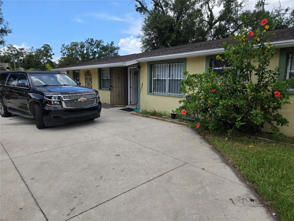 3712 Argon Drive Tampa FL 33619