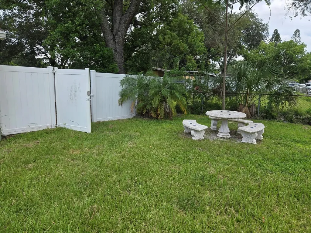 3712 Argon Drive Tampa FL 33619