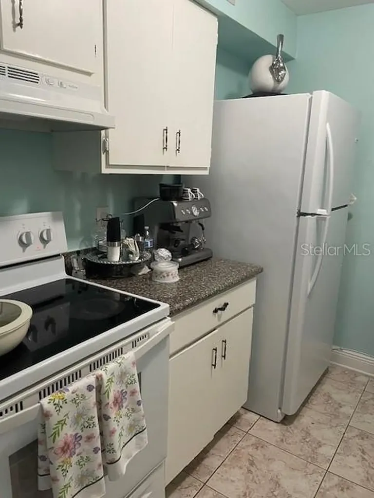 9110 Tudor Drive Tampa FL 33615