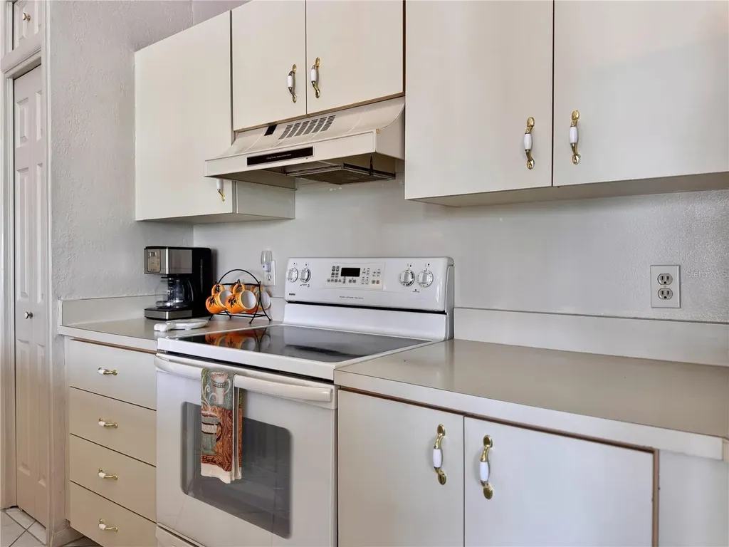 2520 Woodgate Boulevard Orlando FL 32822