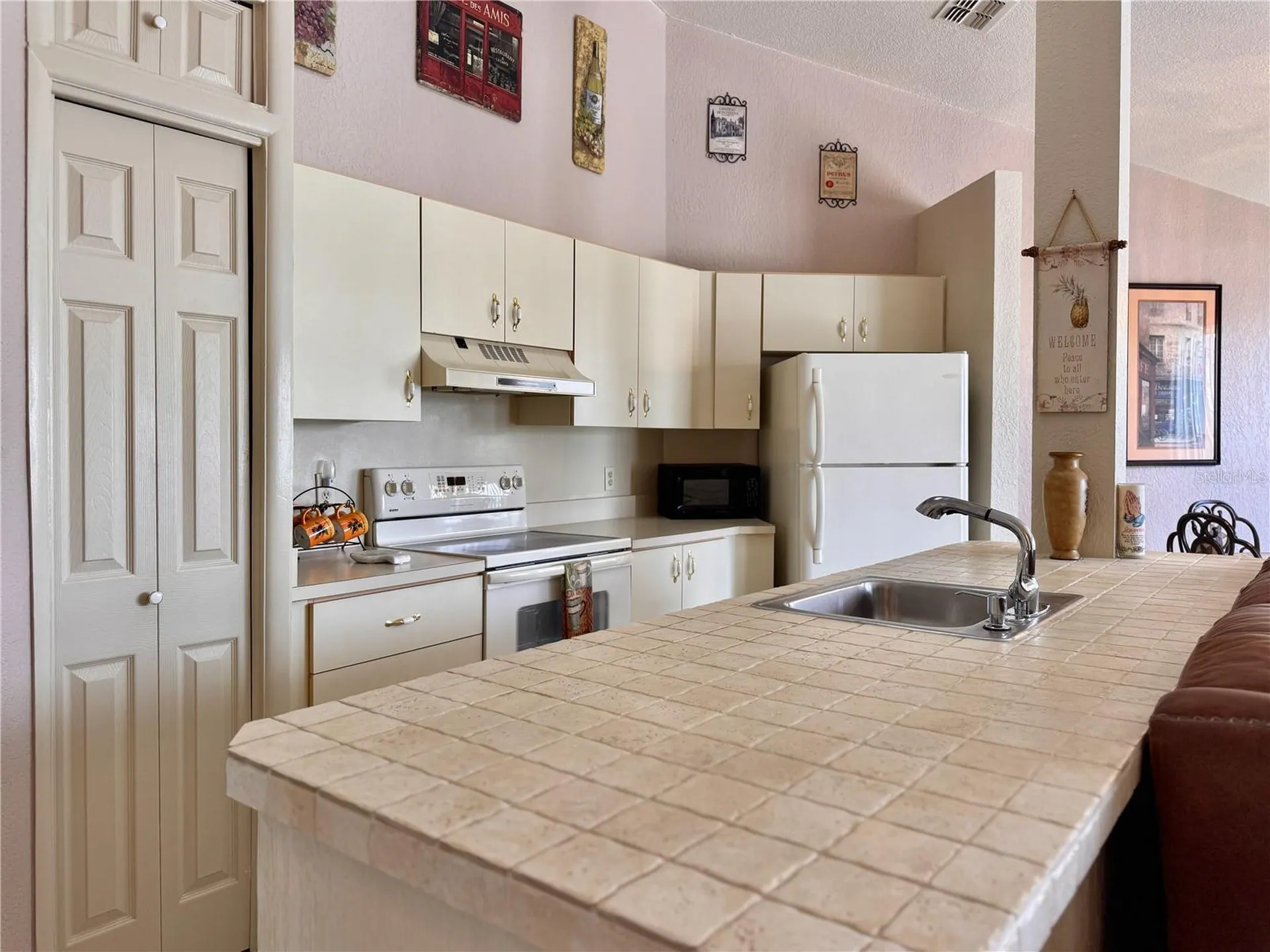 2520 Woodgate Boulevard Orlando FL 32822