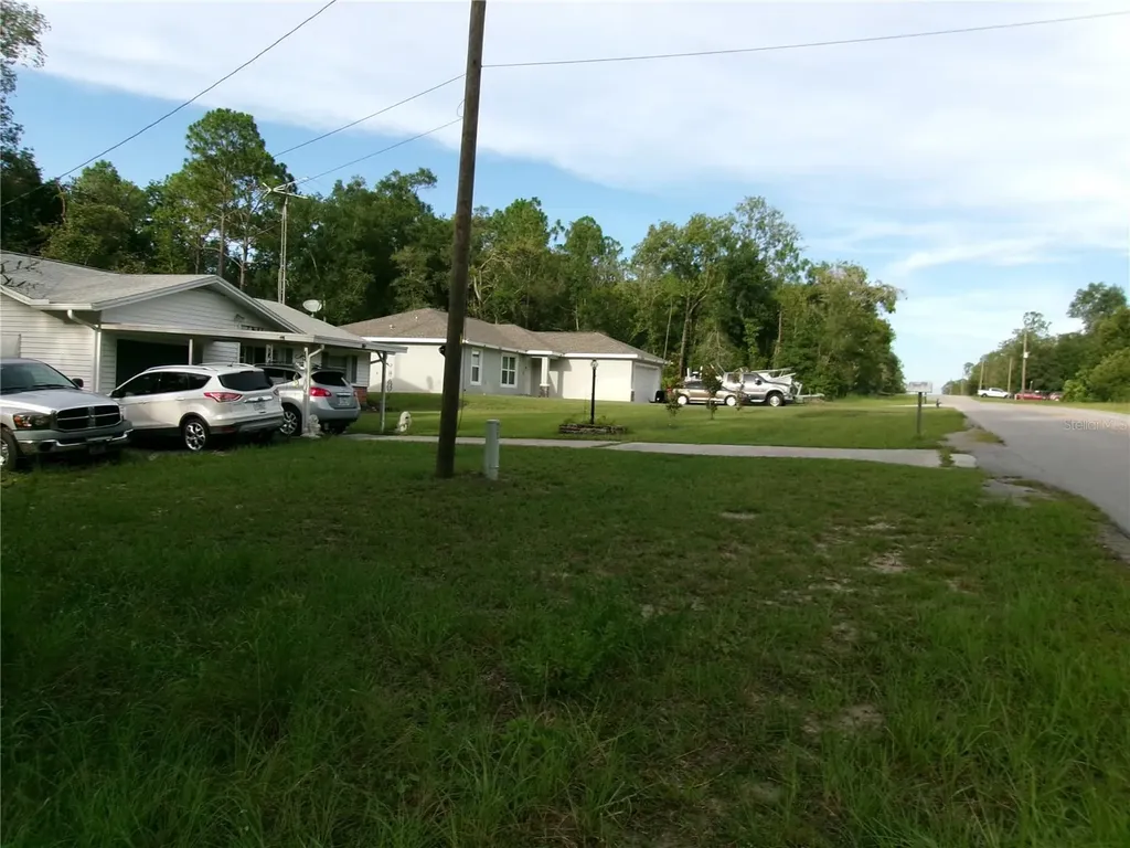 Lot 20 SW Rainbow Lakes Boulevard Dunnellon FL 34431