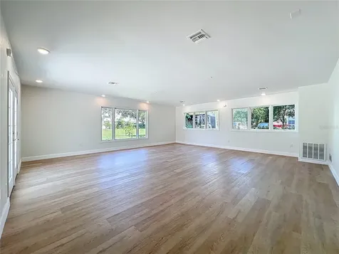 507 East Street Longwood FL 32750