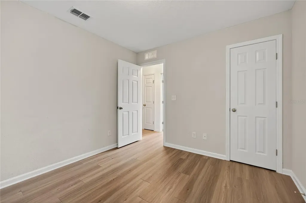 5315 Colonial Avenue Jacksonville FL 32210
