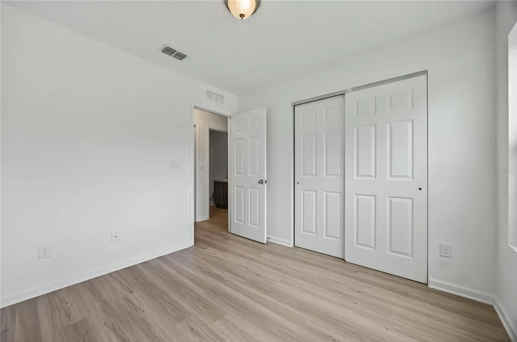 5315 Colonial Avenue Jacksonville FL 32210