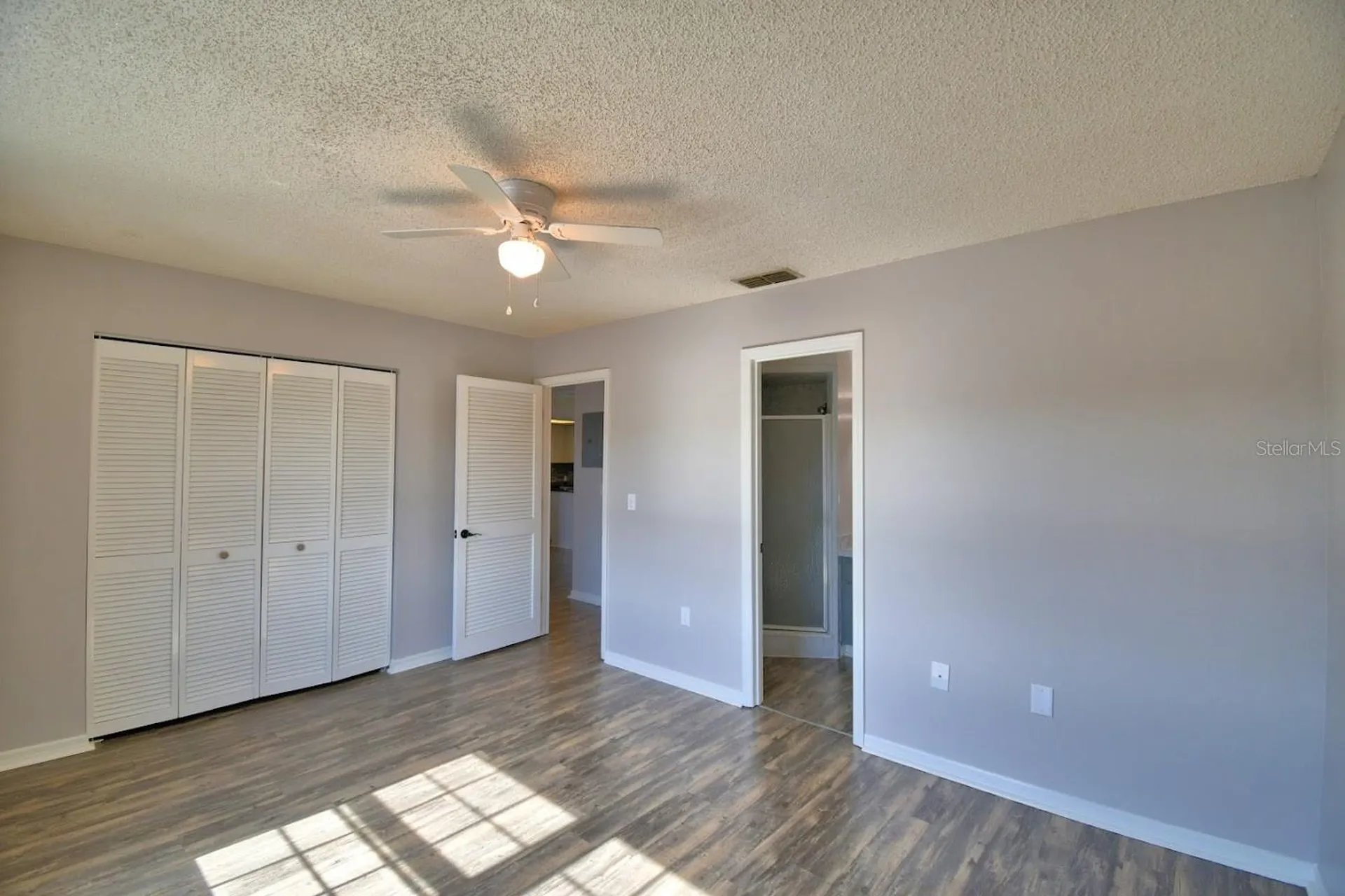 1920 E Edgewood Drive Lakeland FL 33803
