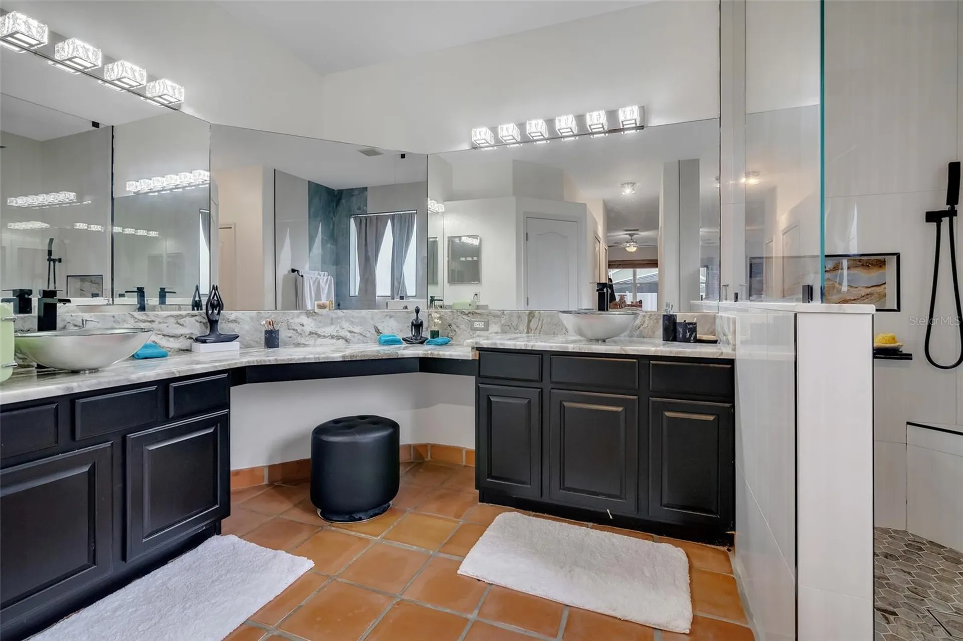 10327 Meadow Crossing Drive Tampa FL 33647