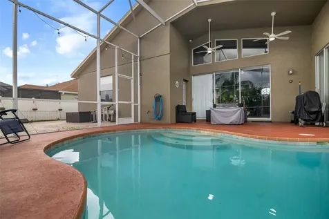 10327 Meadow Crossing Drive Tampa FL 33647