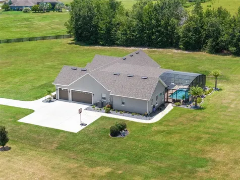 2540 NE 108th Lane Oxford FL 34484
