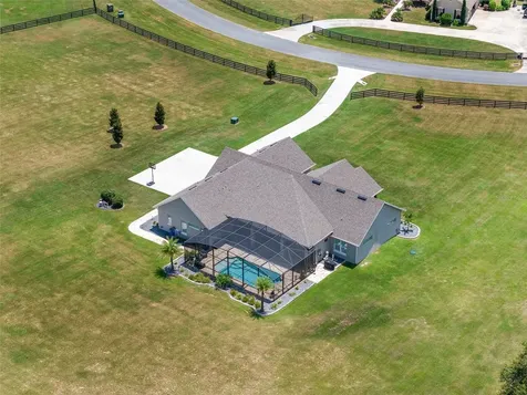 2540 NE 108th Lane Oxford FL 34484